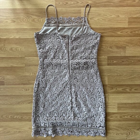 2 for $20 | ONLY lace dress - Picture 2 of 7